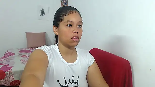 Hazel donna online show from 02/14/26, 09:39