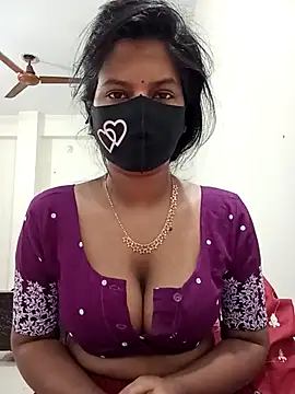 Snapshot of Anusri- chatting on 12/15/25, 09:19 Anusri- online show from 12/15/25, 09:19