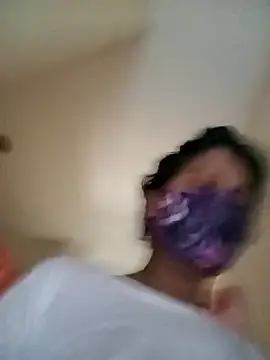 Snapshot of Anusri- chatting on 02/17/26, 03:25 Anusri- online show from 02/17/26, 03:25