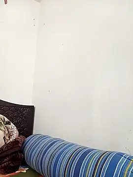 Snapshot of Anusri- chatting on 02/24/26, 04:10 Anusri- online show from 02/24/26, 04:10