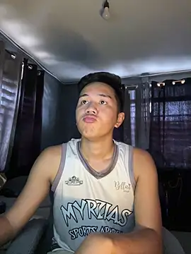 xgregor07 online show from 09/23/25, 05:54