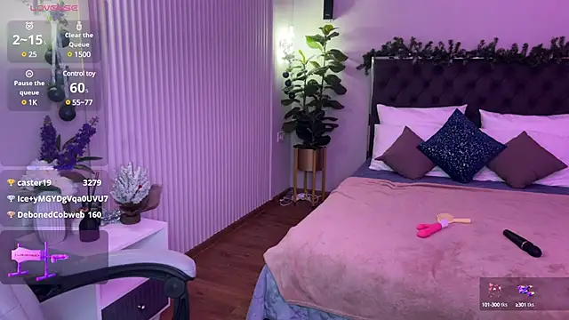 XtraHotX online show from 01/12/25, 07:21