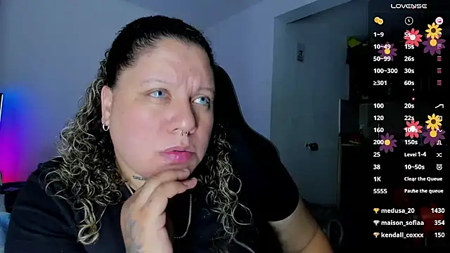 mariana maze online show from 03/15/25, 09:41