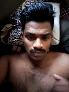 Snapshot of Pkc143431 chatting on 10/27/25, 12:47 Pkc143431 online show from 10/27/25, 12:47