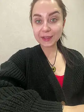 Snapshot of ellie_ssexy chatting on 02/06/25, 04:53 ellie ssexy online show from 02/06/25, 04:53