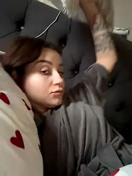 Snapshot of ellie_ssexy chatting on 11/13/25, 05:17 ellie ssexy online show from 11/13/25, 05:17