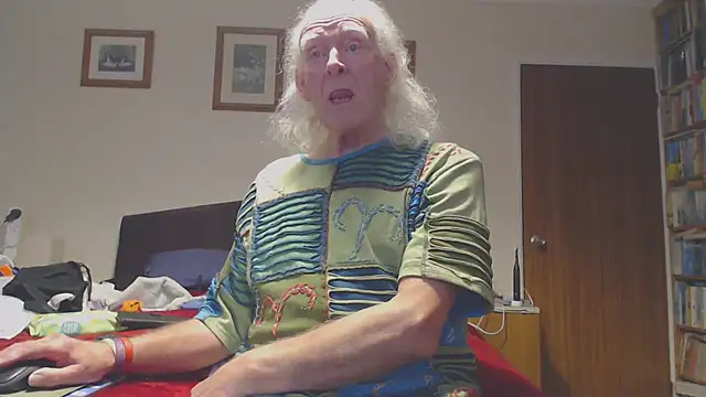 Snapshot of WaverlyKernow chatting on 02/20/26, 01:33 WaverlyKernow online show from 02/20/26, 01:33