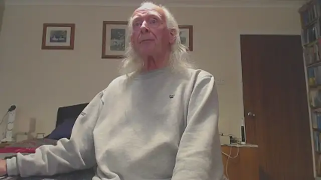 Snapshot of WaverlyKernow chatting on 03/28/26, 04:39 WaverlyKernow online show from 03/28/26, 04:39