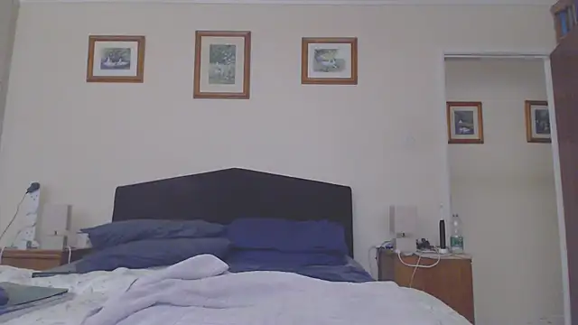 Snapshot of WaverlyKernow chatting on 07/12/26, 05:59 WaverlyKernow online show from 07/12/26, 05:59