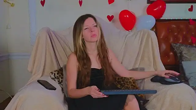 Real Tini online show from 02/17/25, 06:20