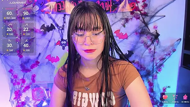 honeykitty 777 online show from 10/25/25, 03:03