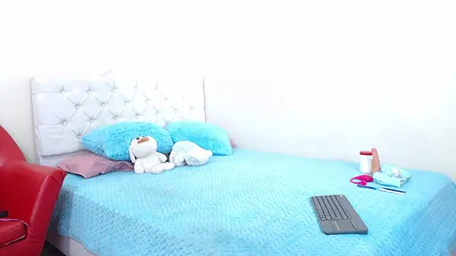 luna hoott online show from 03/19/25, 05:28