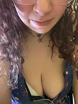 Snapshot of mistress_kasha chatting on 03/16/26, 08:35 mistress kasha online show from 03/16/26, 08:35