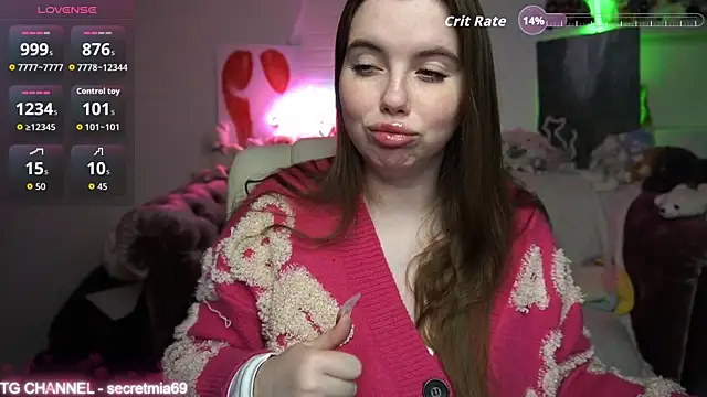 Snapshot of SecretDesireMe chatting on 11/29/25, 10:57 SecretDesireMe online show from 11/29/25, 10:57