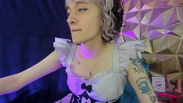 Snapshot of neeko_princes chatting on 12/07/24, 12:13 neeko princes online show from 12/07/24, 12:13