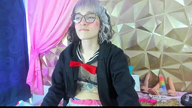 Snapshot of neeko_princes chatting on 01/21/25, 03:10 neeko princes online show from 01/21/25, 03:10