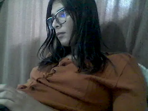 Snapshot of mariy_ chatting on 06/25/26, 06:45 mariy online show from 06/25/26, 06:45