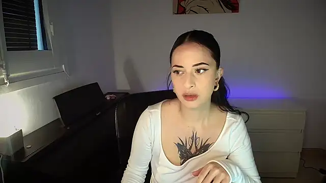 Windy butterfly online show from 12/02/25, 08:30