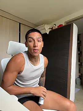 Snapshot of sendfer chatting on 03/11/26, 07:09 sendfer online show from 03/11/26, 07:09