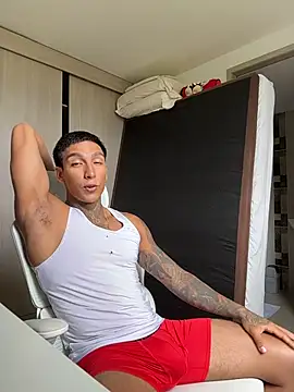 Snapshot of sendfer chatting on 04/06/26, 07:04 sendfer online show from 04/06/26, 07:04