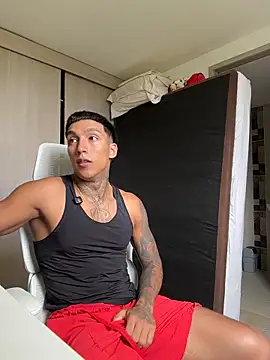 Snapshot of sendfer chatting on 04/13/26, 06:57 sendfer online show from 04/13/26, 06:57