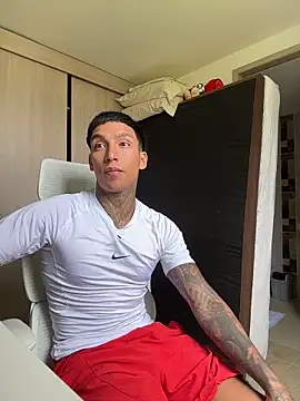 Snapshot of sendfer chatting on 04/15/26, 06:48 sendfer online show from 04/15/26, 06:48