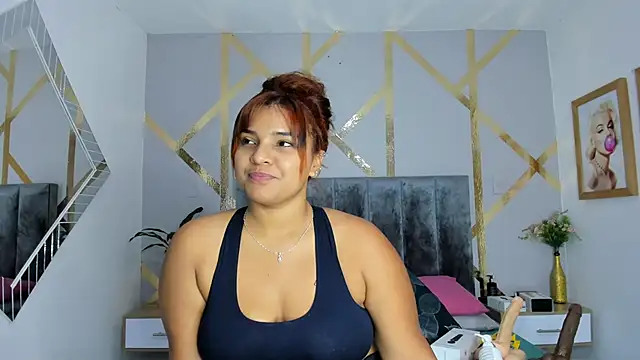Snapshot of angelina_castroo chatting on 01/16/25, 03:23 angelina castroo online show from 01/16/25, 03:23