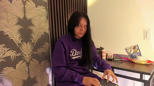  shantal smith online show from 04/16/26, 01:28