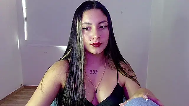 Lia 14  online show from 01/15/26, 06:44