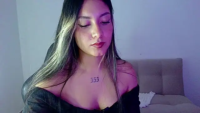 Snapshot of Lia_14_ chatting on 03/06/26, 10:39 Lia 14 online show from 03/06/26, 10:39