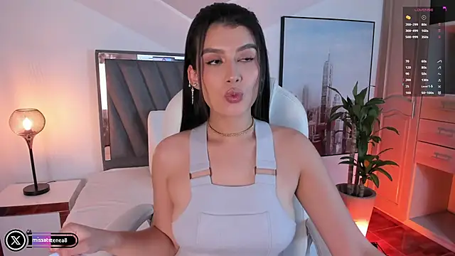 Snapshot of missatenea chatting on 01/24/25, 01:03 missatenea online show from 01/24/25, 01:03