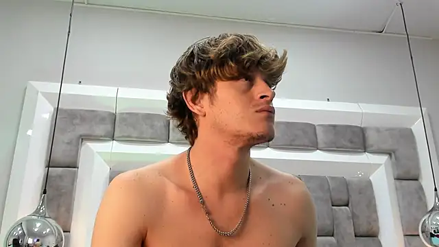 Snapshot of AnthonyAlso chatting on 10/13/25, 07:58 AnthonyAlso online show from 10/13/25, 07:58