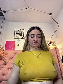 Snapshot of antonella87 chatting on 03/20/26, 10:25 antonella87 online show from 03/20/26, 10:25
