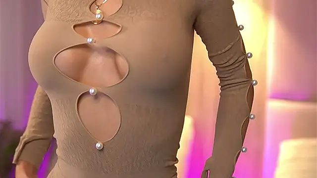 Snapshot of AvaHeath chatting on 01/11/25, 01:27 AvaHeath online show from 01/11/25, 01:27