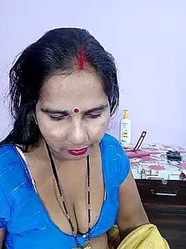 reemacouple007 online show from 03/11/26, 06:36