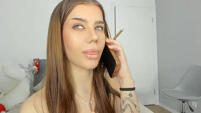 dolly ll online show from 03/01/25, 04:44