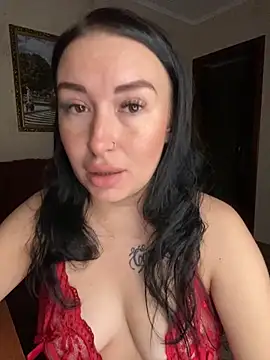 Roxana Bell online show from 10/21/25, 04:19