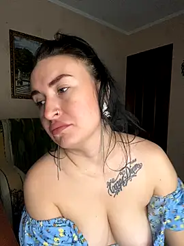 Roxana Bell online show from 11/22/25, 11:31