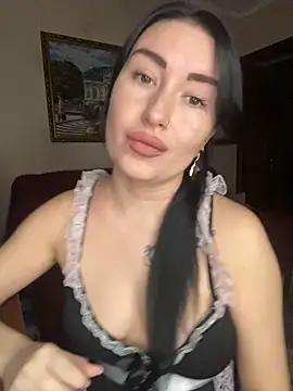 Roxana Bell online show from 02/28/26, 02:40