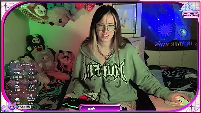 Snapshot of AmbrosiaKitty chatting on 04/24/26, 08:17 AmbrosiaKitty online show from 04/24/26, 08:17