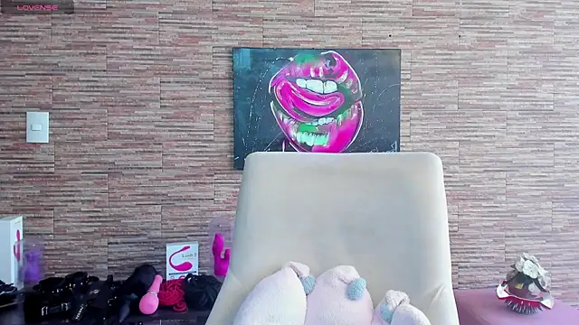 alice cullenbbw online show from 01/06/25, 02:36