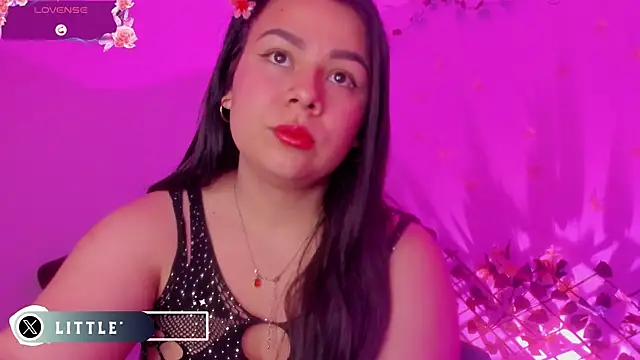 Snapshot of little_tifanny82 chatting on 04/13/26, 12:54 little tifanny82 online show from 04/13/26, 12:54