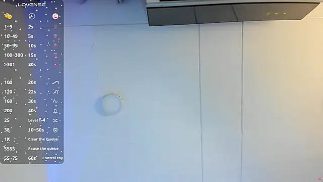 Snapshot of liily_moore chatting on 02/22/25, 09:12 liily moore online show from 02/22/25, 09:12