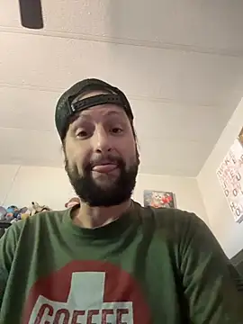 Snapshot of BobbyQ29 chatting on 04/04/26, 05:54 BobbyQ29 online show from 04/04/26, 05:54