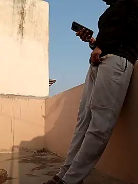 yours smp online show from 01/08/25, 10:26