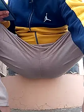 yours smp online show from 01/11/25, 09:47