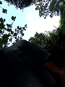 Snapshot of DulajThushara2468 chatting on 03/25/26, 03:34 DulajThushara2468 online show from 03/25/26, 03:34