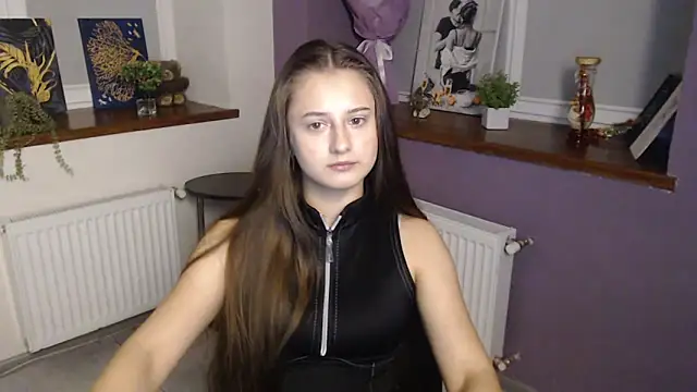 Snapshot of Caramel_bunny chatting on 01/16/25, 01:25 Caramel bunny online show from 01/16/25, 01:25