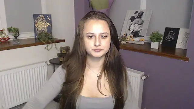 Snapshot of Caramel_bunny chatting on 01/27/25, 04:11 Caramel bunny online show from 01/27/25, 04:11