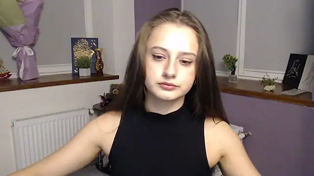 Snapshot of Caramel_bunny chatting on 02/24/25, 12:59 Caramel bunny online show from 02/24/25, 12:59